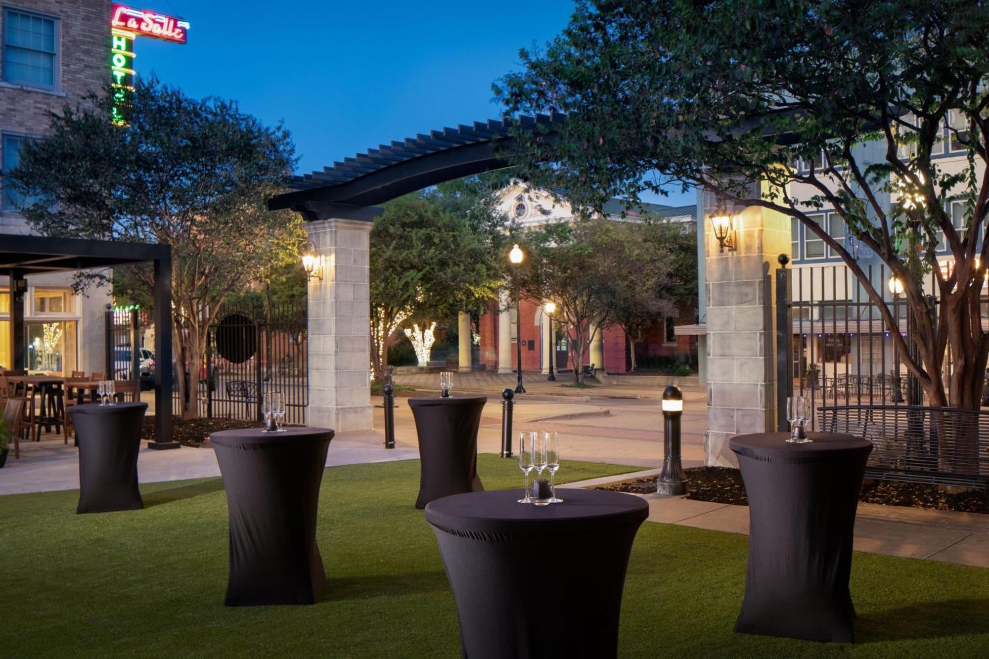 The Lasalle Hotel, Bryan College Station, A Tribute Portfolio Hotel Exteriör bild